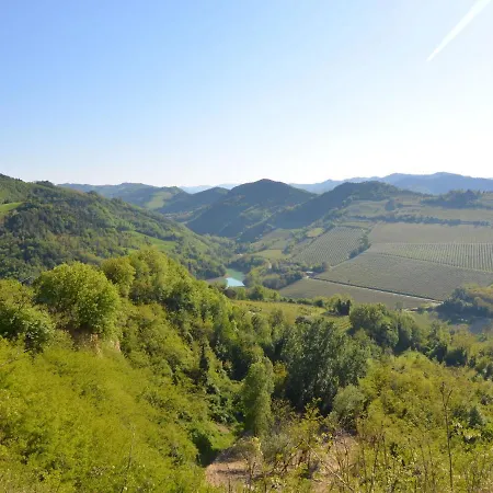 Apartment Charming Escape In