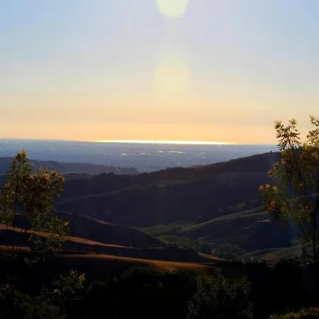 Charming Escape In Apartment Modigliana