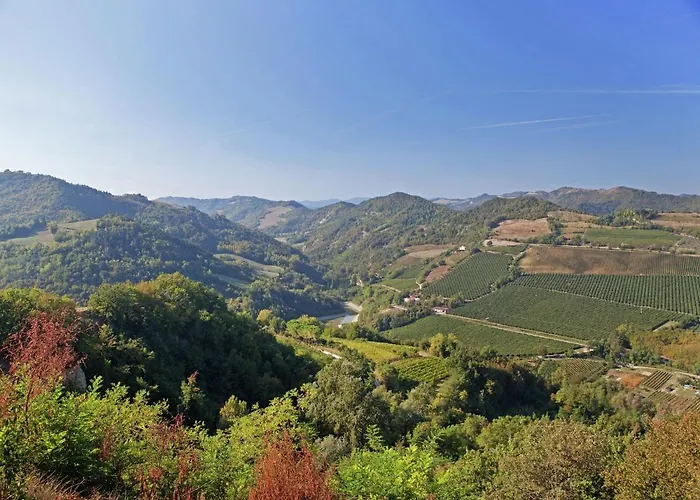 דירה Charming Escape In *