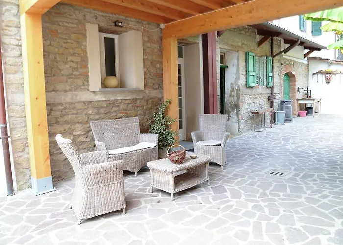 Charming Escape In *